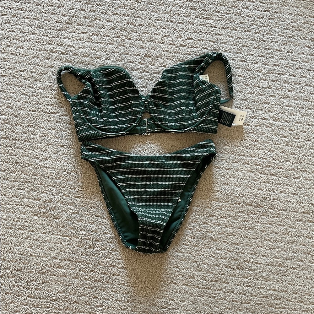 Abercrombie green stripe two piece
